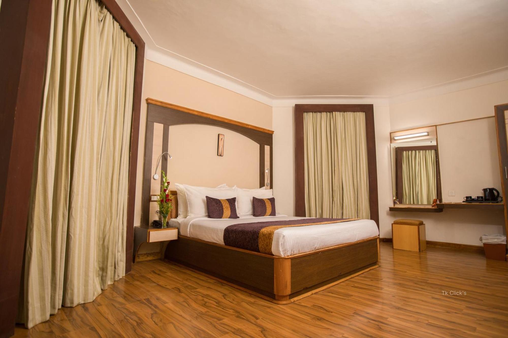 Hotel Kodai International Kodaikanal Quarto foto