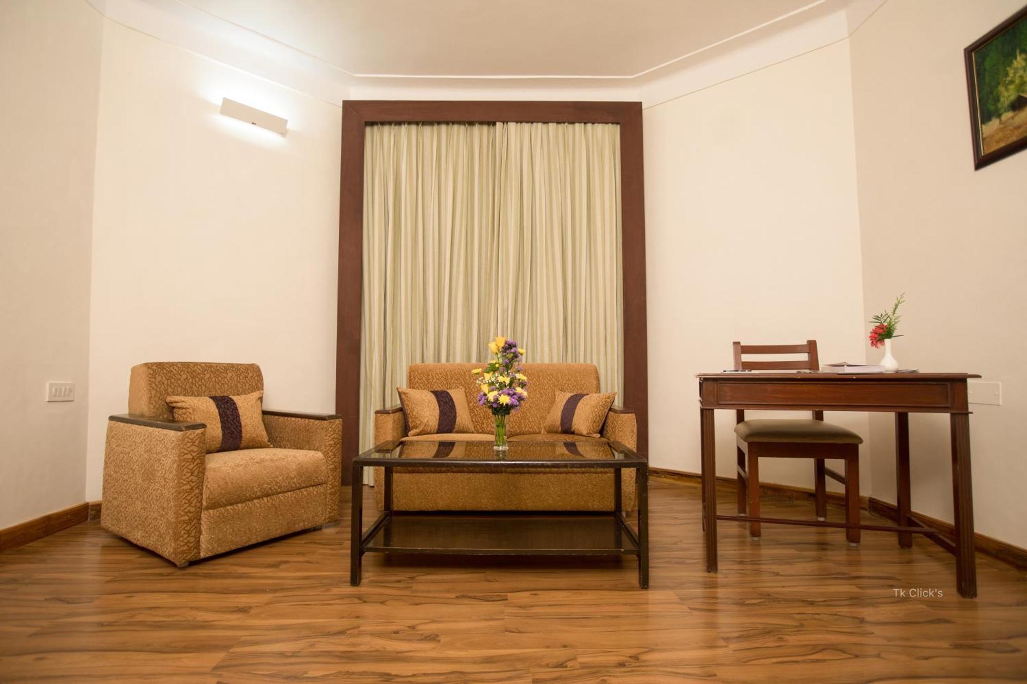 Hotel Kodai International Kodaikanal Quarto foto